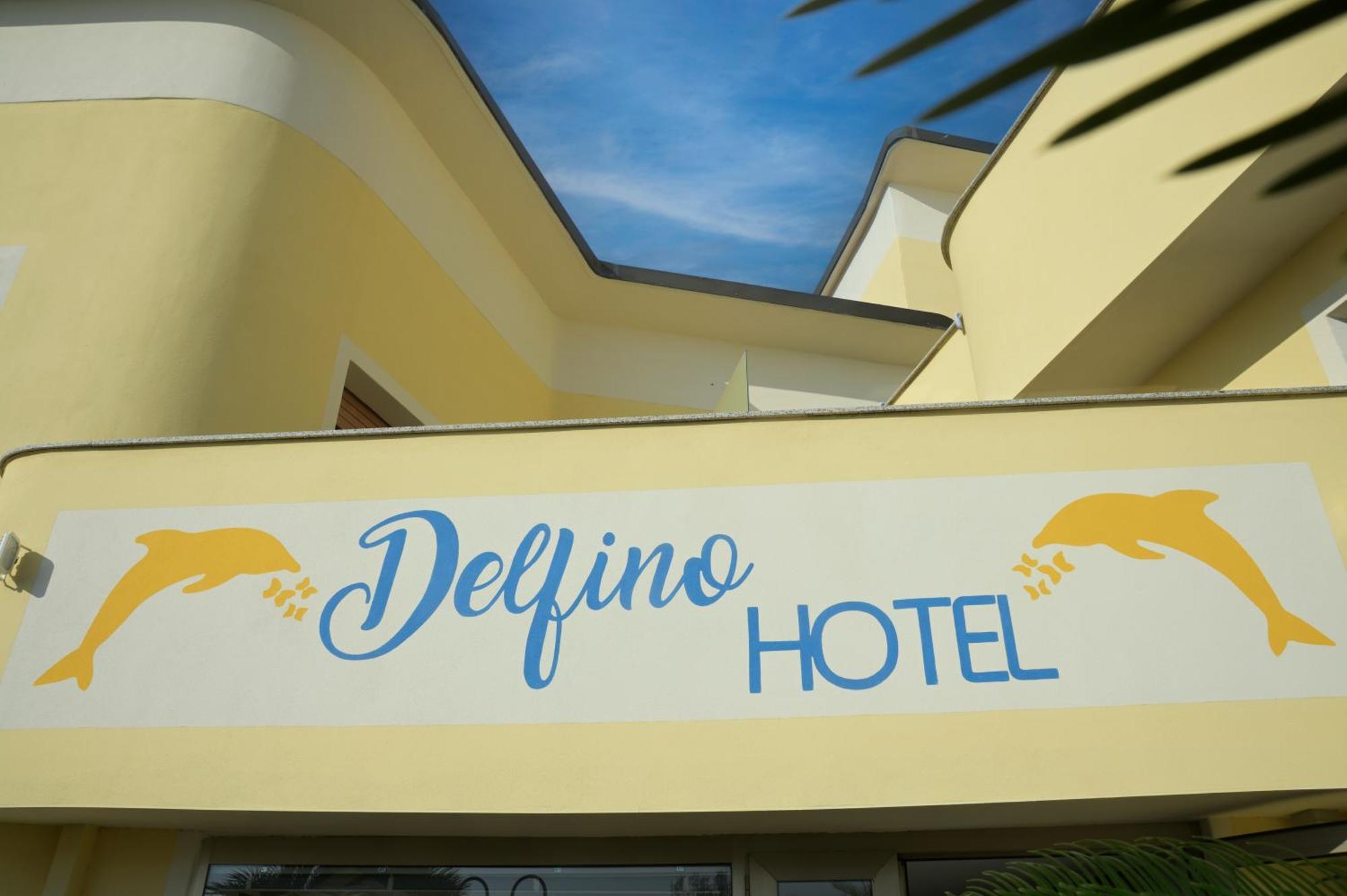 Hotel Delfino Laigueglia Exterior photo