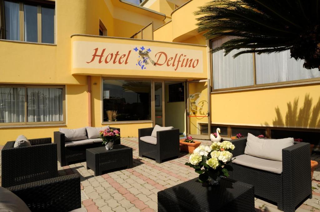 Hotel Delfino Laigueglia Exterior photo